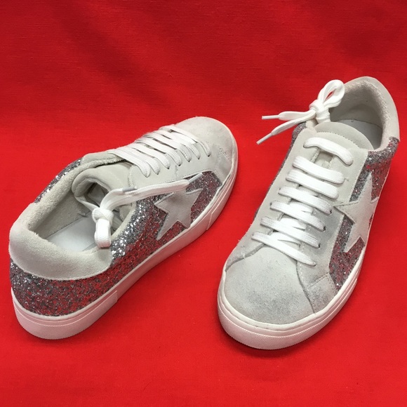 STEVEN Light Gray Tennis Shoes - Picture 6 of 9